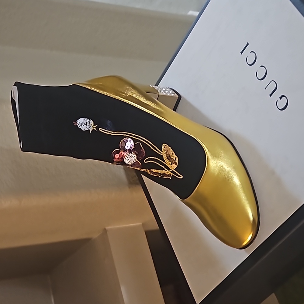 Gucci "Candy" Embroidered Ankle Sock Booties - Picture 8 of 12